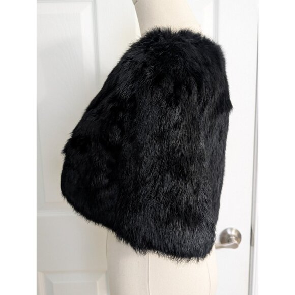 Lord and Taylor 100% Black Rabbit Fur Shrug Capelet Shawl Brooch - Picture 5 of 10